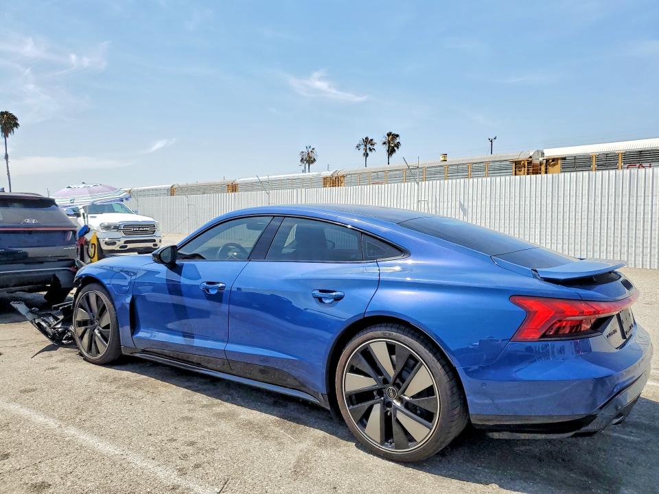 2024 AUDI E-TRON GT PRESTIGE, фото 2, лот 10851179