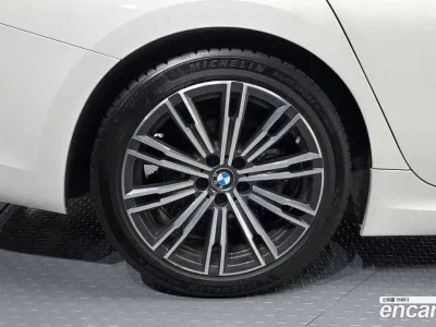 2020 BMW 3-Series 320i M Sport, фото 4, лот 10522783