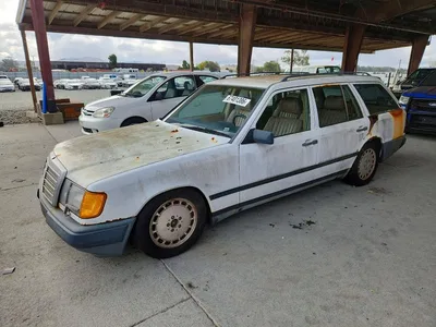 1988 MERCEDES-BENZ 300 TE, фото 1, лот 10978627