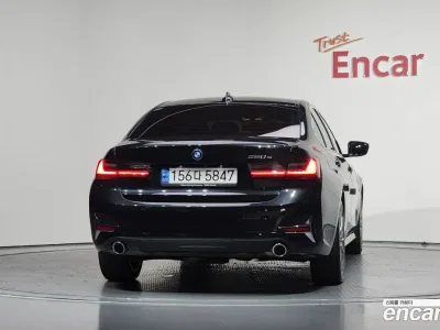 2022 BMW 3-Series 320e Luxury, фото 3, лот 10046366