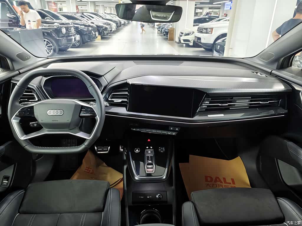 2023 Audi Q4 e-tron 40 e-tron Innovation Edition, фото 4, лот 11199103