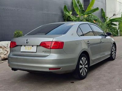2015 Volkswagen Sagitar 230TSI Automatic Luxury, фото 4, лот 10766737