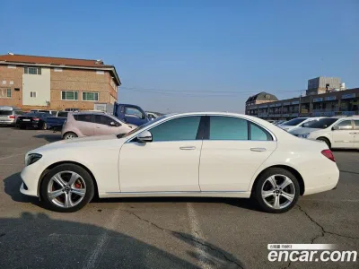 2018 Mercedes-Benz E-Class E220d Avantgarde, фото 1, лот 10075777