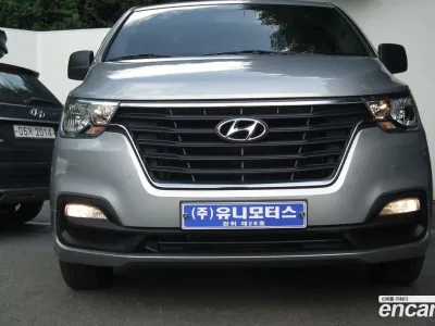 2021 Hyundai Starex Van 3-Seater, фото 3, лот 10515810