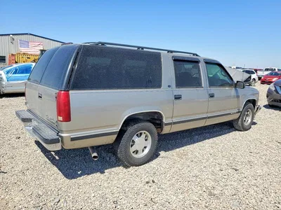 1999 CHEVROLET SUBURBAN C1500, фото 3, лот 10981136