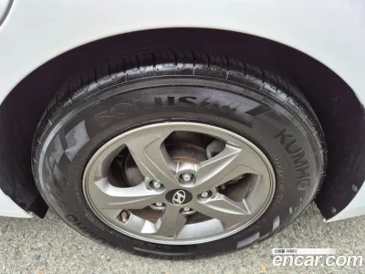 2017 Hyundai AVANTE 1.6 GDI Smart, фото 4, лот 10093175