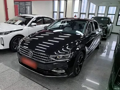 2025 Volkswagen Magotan Popular Edition 330TSI DSG Luxury, фото 1, лот 11450538