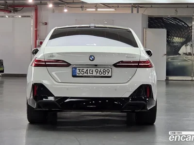 2025 BMW 5-Series 530i xDrive M Sport, фото 3, лот 10075066