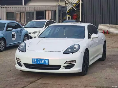 2013 Porsche Panamera Platinum Edition 3.6L, фото 1, лот 10606527