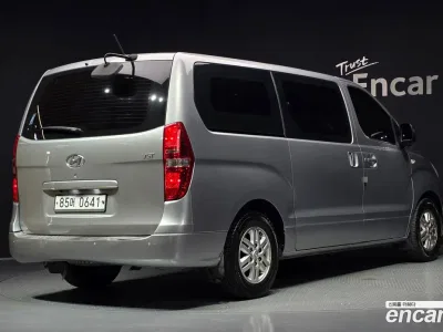 2018 Hyundai Starex 5-Seater VAN, фото 2, лот 10368241