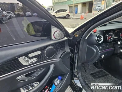2018 Mercedes-Benz E-Class E220d 4MATIC Exclusive, фото 3, лот 10066780