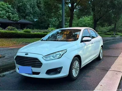 2015 Ford Escort 1.5L Automatic Comfort, фото 1, лот 10296123