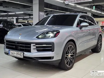 2025 Porsche Cayenne 3.0, фото 3, лот 10099348