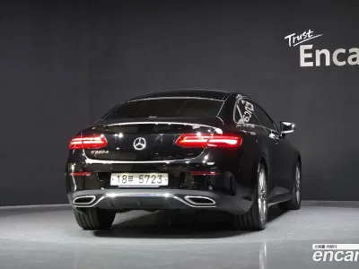 2019 Mercedes-Benz E-Class E220d Coupe, фото 4, лот 10179872