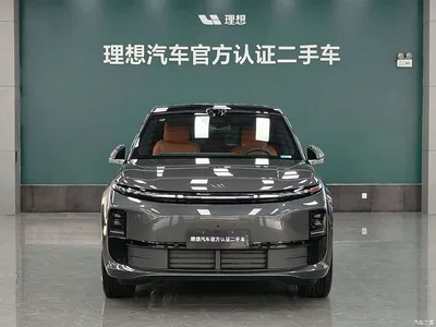 2025 Li Auto L6 Max Smart Renewal Edition, фото 2, лот 10400950