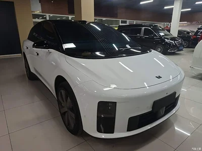 2025 Li Auto i6 2WD Base Model, фото 4, лот 11518473