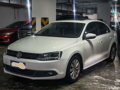 2014 Volkswagen Sagitar Facelift 1.6L Automatic Comfort, фото 2, лот 10455828