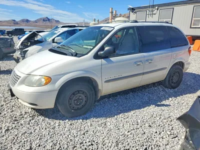 2001 CHRYSLER VOYAGER LX, фото 1, лот 10979260