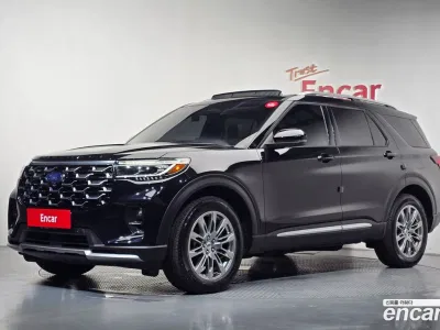 2025 Ford Explorer 2.3 Platinum 4WD, фото 1, лот 10224228