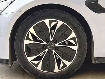 2022 BYD Seal 550km Standard Range RWD Premium, фото 3, лот 11528171