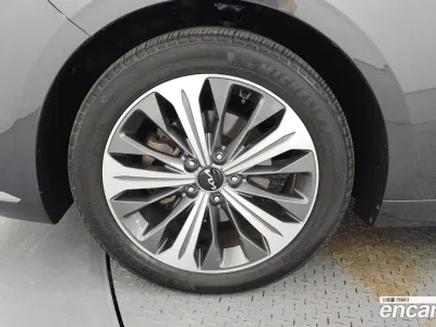 2022 Kia K8 Signature, фото 4, лот 10065547