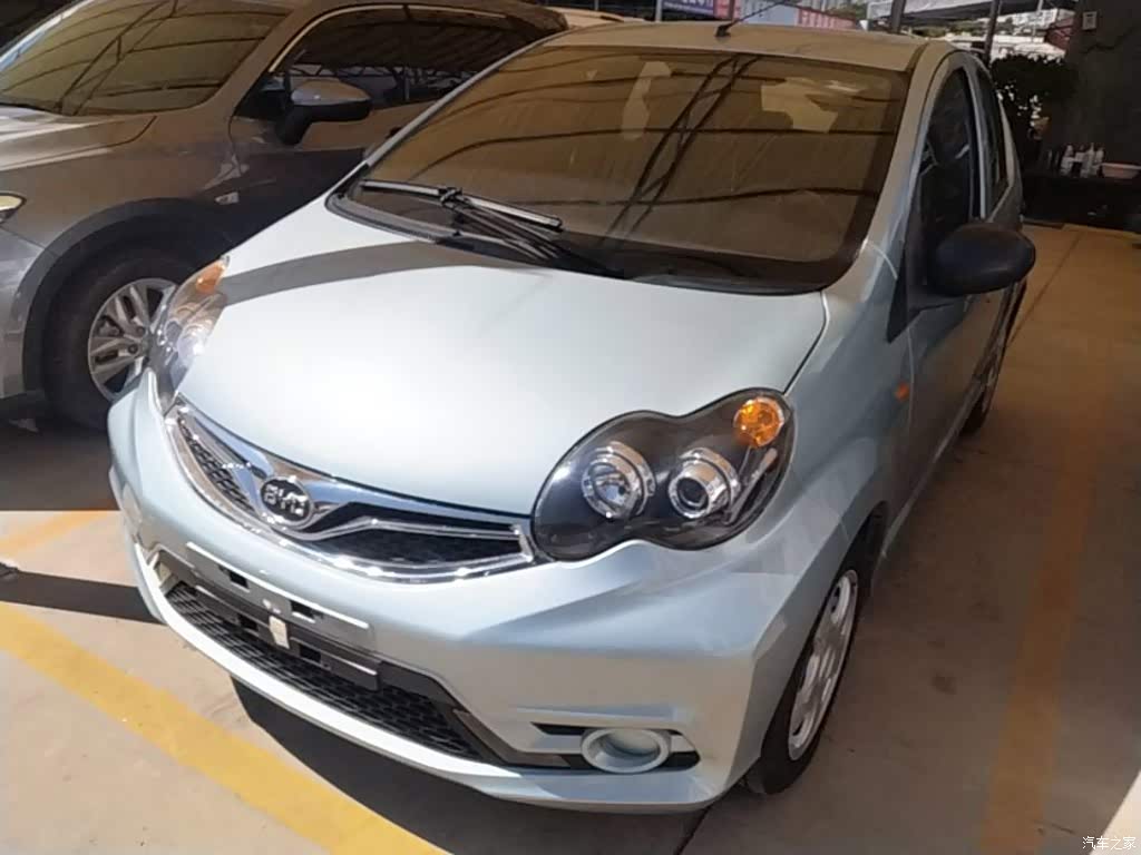 2015 BYD F0 1.0L AMT Cool Edition, фото 2, лот 11087172