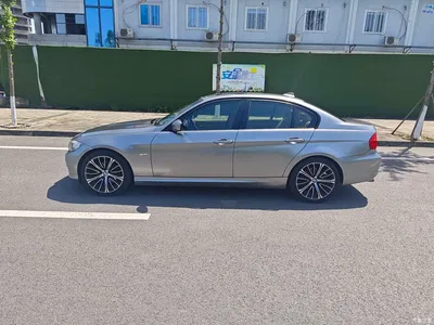 2010 BMW 3 Series (Import) 320i Fashion, фото 3, лот 10473121