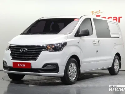 2020 Hyundai Starex Van 5-Seater, фото 1, лот 10161482