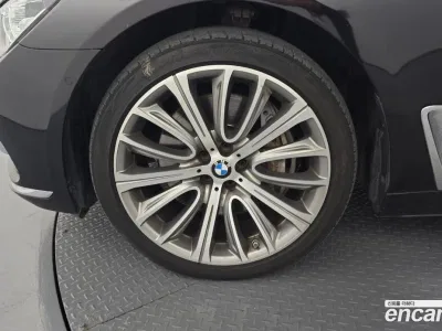 2017 BMW 7-Series 750Li xDrive, фото 4, лот 10051642