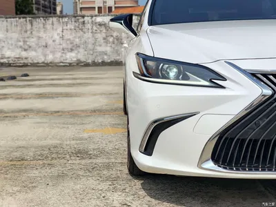2018 Lexus ES 200 Excellence Edition China V, фото 4, лот 11073966