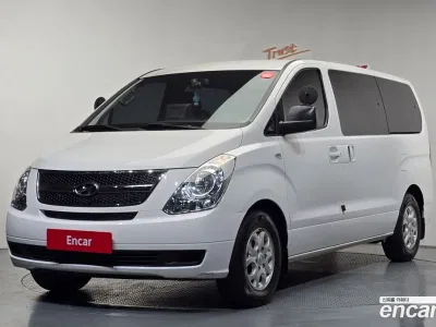 2012 Hyundai Starex 12-Seater Wagon, фото 1, лот 10191867