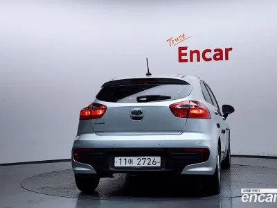 2015 Kia pride 5DR 1.6 GDI, фото 4, лот 10154877