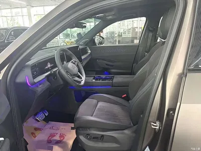 2025 Volkswagen Teramont Pro 450TSI 4WD Summit Edition, фото 4, лот 10463653