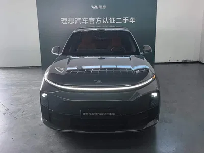 2025 Li Auto L6 Pro Smart Renewal Edition, фото 2, лот 10399651