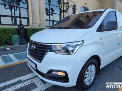 2019 Hyundai Starex Van 3-Seater, фото 1, лот 11140229