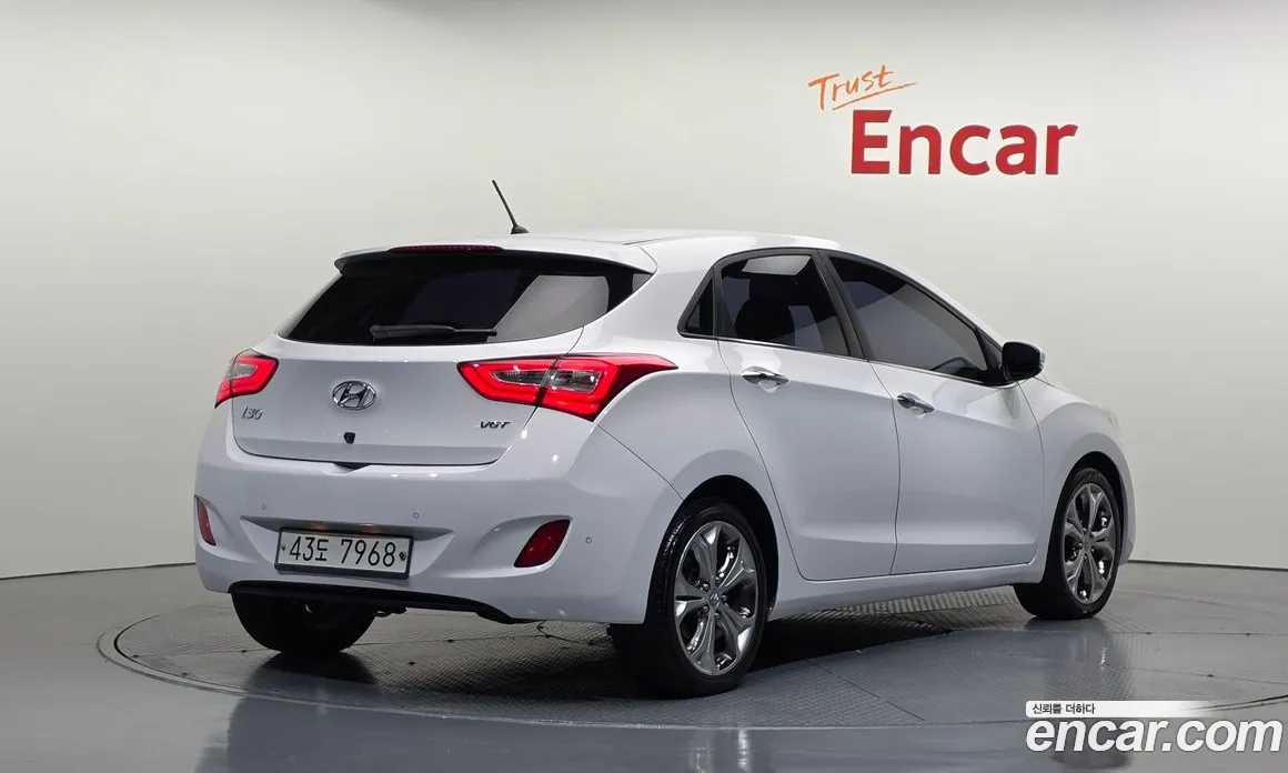 2012 Hyundai i30 Diesel 1.6 VGT Extreme, фото 2, лот 11069843