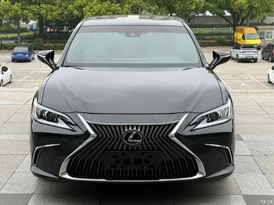 2018 Lexus ES 260 Excellence Edition China V, фото 2, лот 10316110