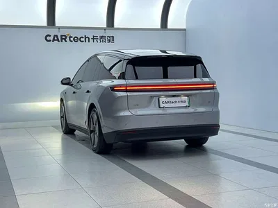 2025 Li Auto Li i8 Standard Edition, фото 2, лот 10826029