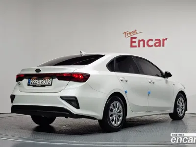 2021 Kia K3 Standard, фото 2, лот 10057267
