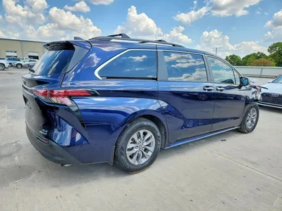 2022 TOYOTA SIENNA XLE, фото 3, лот 10501848