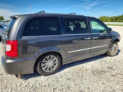 2016 CHRYSLER TOWN & COUNTRY TOURING L, фото 3, лот 11185361