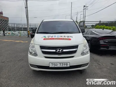 2011 Hyundai Starex 12-Seater Wagon, фото 1, лот 10399236