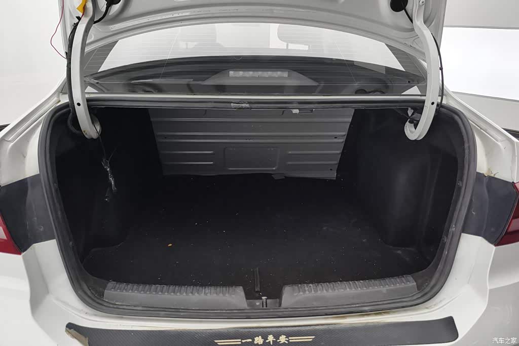 2021 Jetta VA3 1.5L Manual Progressive Edition, фото 4, лот 10685102