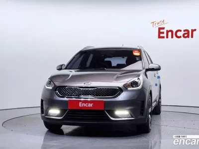 2017 Kia Niro Prestige, фото 2, лот 10074939