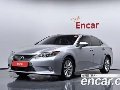 2013 Lexus ES 300h Supreme, фото 1, лот 10033624
