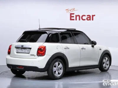 2015 Mini Cooper Mid, фото 2, лот 10098649