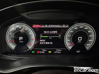 2026 Audi Q7 55 TFSI Quattro Premium, фото 4, лот 10187990