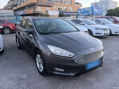 2015 Ford Focus Sedan 1.6L Manual Comfort, фото 4, лот 10306334
