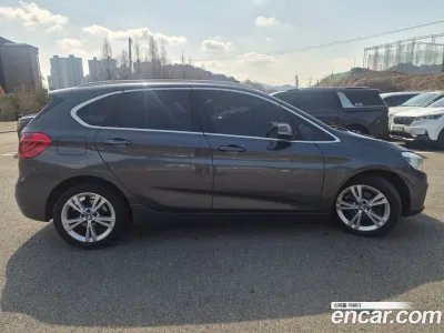 2017 BMW 2-Series Joy, фото 2, лот 10040309