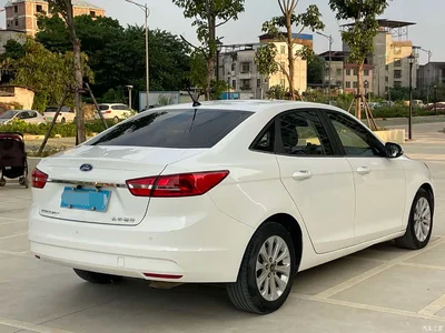 2015 Ford Escort 1.5L Automatic Fashion, фото 4, лот 10280869